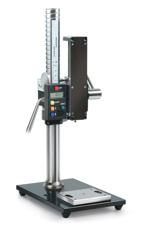 Banc d‘essai manuel pour la mesure ultraprécise des forces de traction et de compression, avec mesure de longueur digital