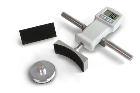 Dynamomètre digital robuste pour la mesure des forces de traction et de compression