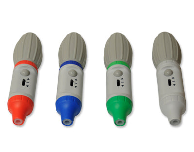 Poire manuelle pour pipettes de 0.1 à 100 ml, avec filtre. 4 couleurs au choix !