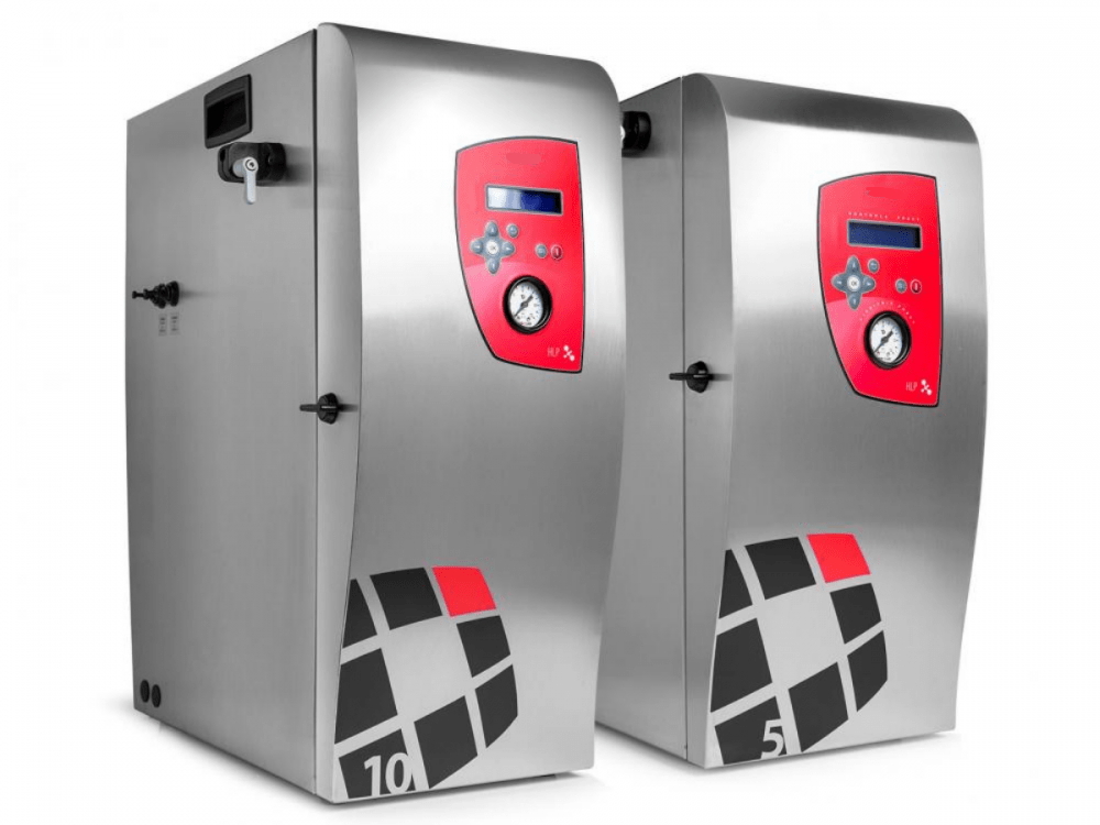 Hydrolab conçoit et fabrique des déminéralisateurs de laboratoire pour le traitement de l’eau du robinet conformément aux directives des normes polonaises et européennes. Il utilise des technologies modernes, l’échange d’ions mentionné, l’osmose inverse et l’électrodéionisation ainsi que la filtration mécanique, l’adsorption, l’élimination du fer, l’adoucissement, la microfiltration, l’ultrafiltration et le rayonnement UV 185/254 nm.